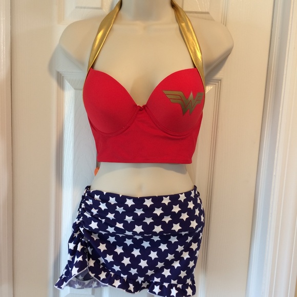 DC Other - NWOT Official DC Comics Wonder Women Bikini 14